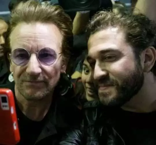 Bono es el cantante de U2