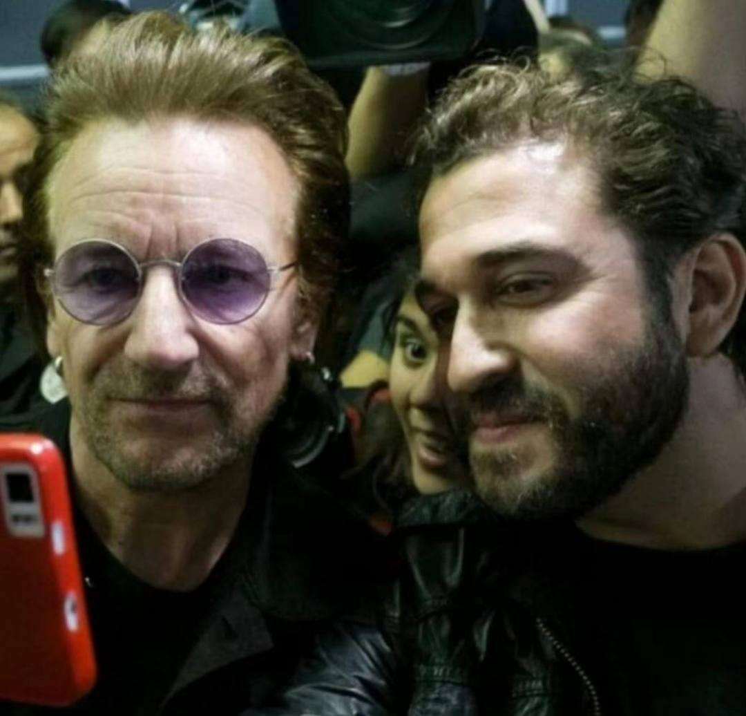 Bono es el cantante de U2
