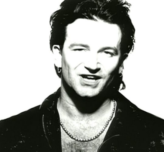 bono guapo
