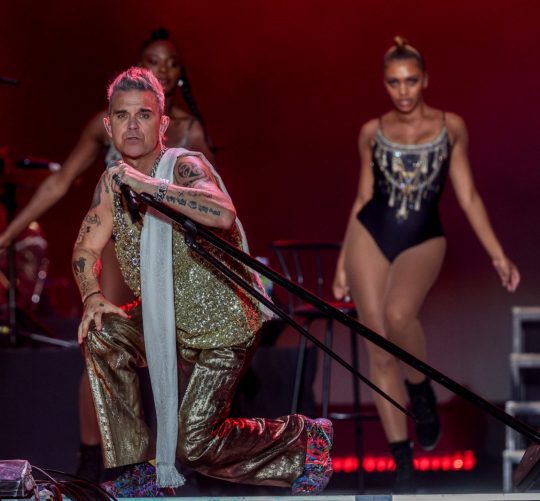 mad cool robbie williams