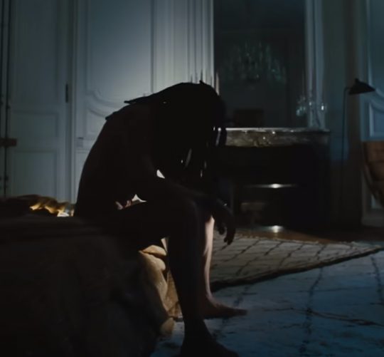 lenny kravitz desnudo