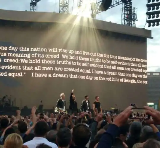 La historia de U2: el milagro irlandés nacido en una cocina en 1976