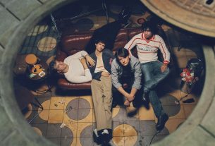 Carolina Durante publica este viernes su nuevo disco, el tercero ya, con el título de 'Elige tu propia aventura' y colaboración sorpresa de Rosalía incluida.