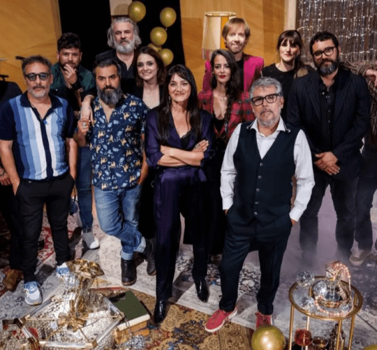 Iván Ferreiro y Guadi Galego interpretan el villancico 'Cuento de hadas en Madrid'. Una adaptación del mítico tema de The Pogues, 'Fairytale of New York'