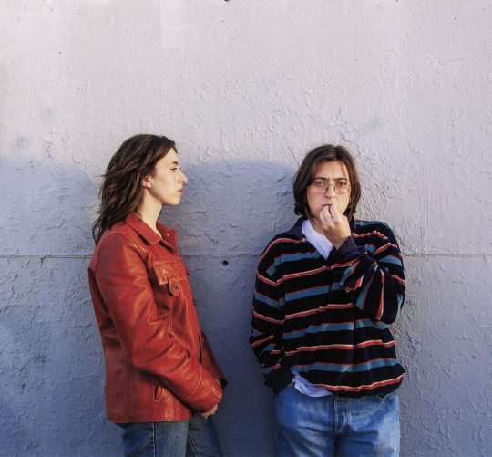 Repion regresan de la mano de Rufus T Firefly con una nueva versión de su canción 'Viernes', colaboración entre dos bandas con gran afinidad