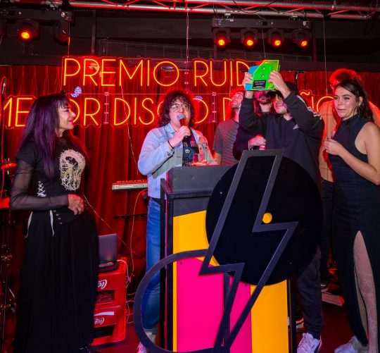 El debut homónimo de Alcalá Norte ha sido distinguido en la noche de este jueves con el Premio Ruido al Mejor Disco Nacional de 2024