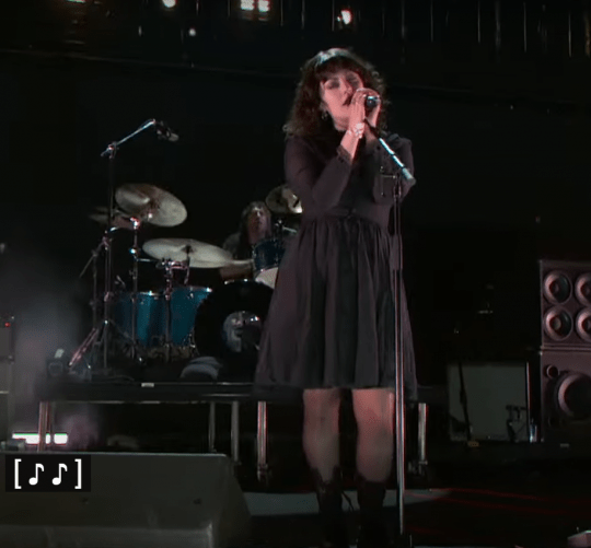 Vídeo de la reunión de Nirvana con St Vincent, Kim Gordon, Joan Jett y Violet Grohl como vocalistas en el concierto benéfico FireAid en L.A.