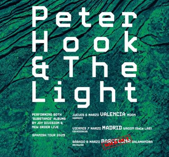 Peter Hook, cofundador y bajista de Joy Division y New Order, vuelve a nuestro país con una gira española con la que visitará tres ciudades.