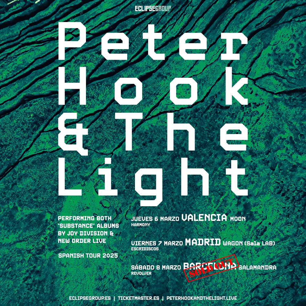 Peter Hook, cofundador y bajista de Joy Division y New Order, vuelve a nuestro país con una gira española con la que visitará tres ciudades.