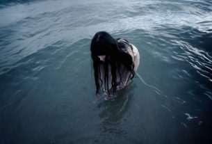 Rumia publica su segundo disco: 'Old enough to save myself'. Un viaje sonoro con la melancolía del trip-hop de los 90 y una calidad acústica