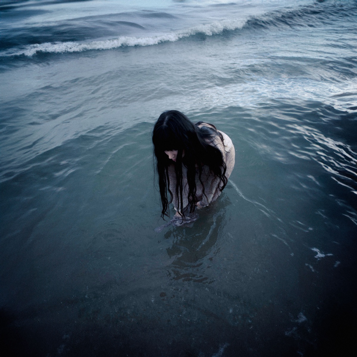 Rumia publica su segundo disco: 'Old enough to save myself'. Un viaje sonoro con la melancolía del trip-hop de los 90 y una calidad acústica