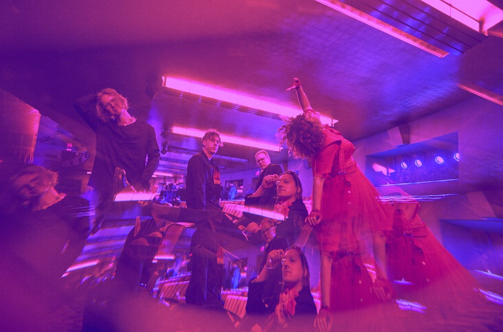Arcade Fire anuncia nuevo disco, 'Pink Elephant'