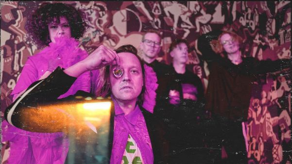 Arcade Fire presentan 'Pink Elephant', su séptimo álbum de estudio, ya disponible para su escucha en las plataformas musicales habituales