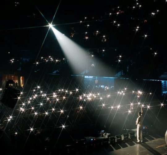 El Movistar Arena interrumpe el segundo concierto de Myke Towers para que cumpliese los límites de sonido antes establecidos por contrato