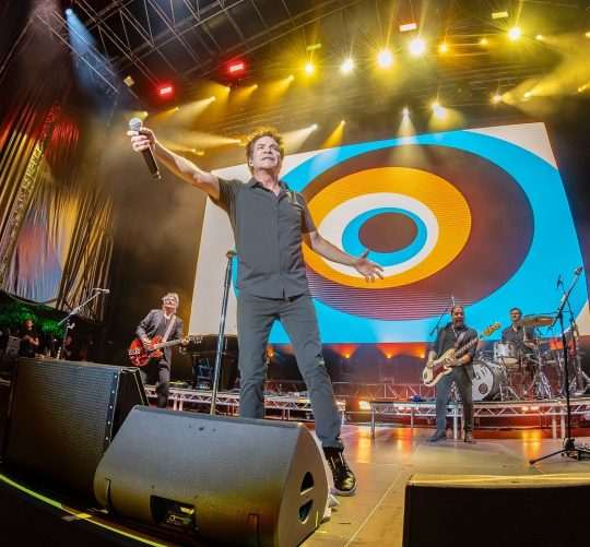 Crónica del concierto de Train y Carlos Sadness el viernes 20 de junio de 2025 en las Noches del Botánico: el mejor verano de nuestras vidas