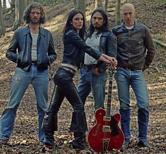 Wolf Alice presenta 'White horses', otra nueva canción de su tan esperado nuevo álbum, 'The Clearing', que llegará el 22 próximo de agosto