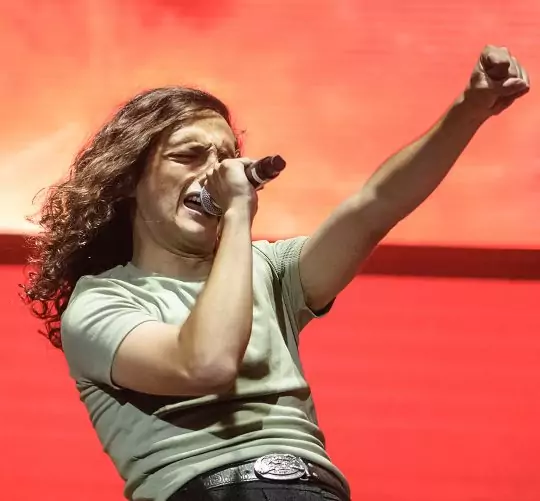 Antonio García en el concierto de Arde Bogotá en Santander