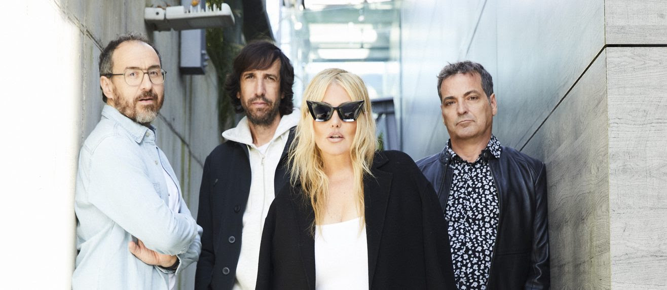 Amaia Montero vuelve a La Oreja de Van Gogh. Se confirma así el rumor que comenzó a sonar con la expulsión de Leire Martínez hace un año