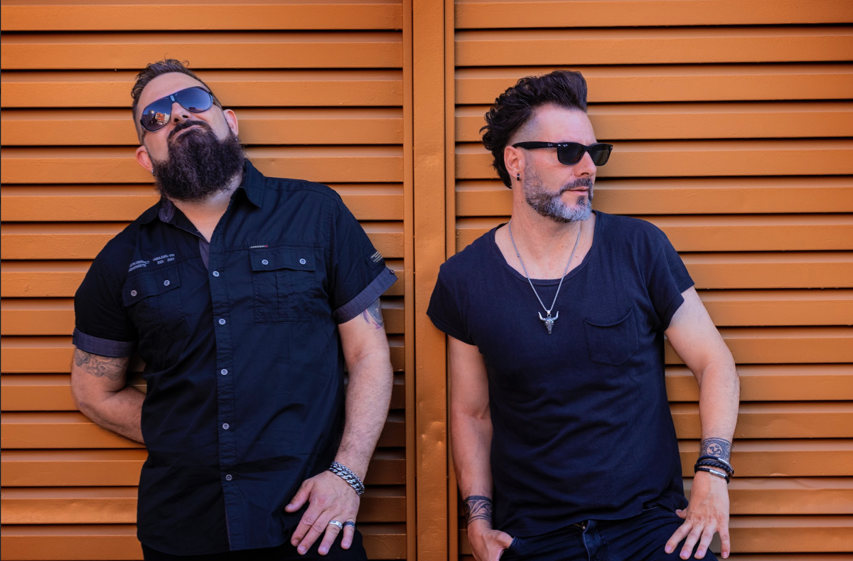 'Territorio prohibido' es la cuarta canción presentada por Vórtice Cero, banda madrileña formada por Víctor D. Pantoja y Agustín Pérez Varo