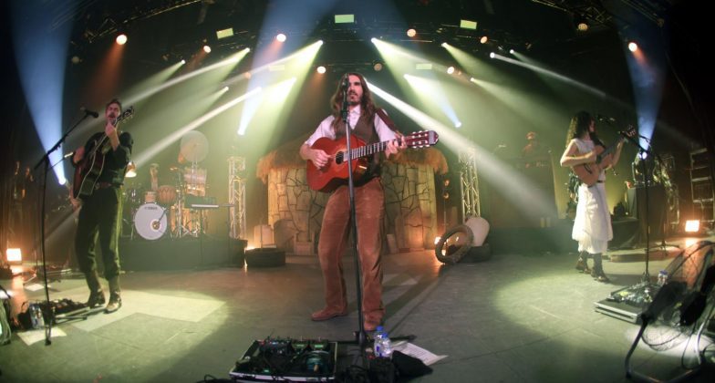 Carlos Ares en La Riviera