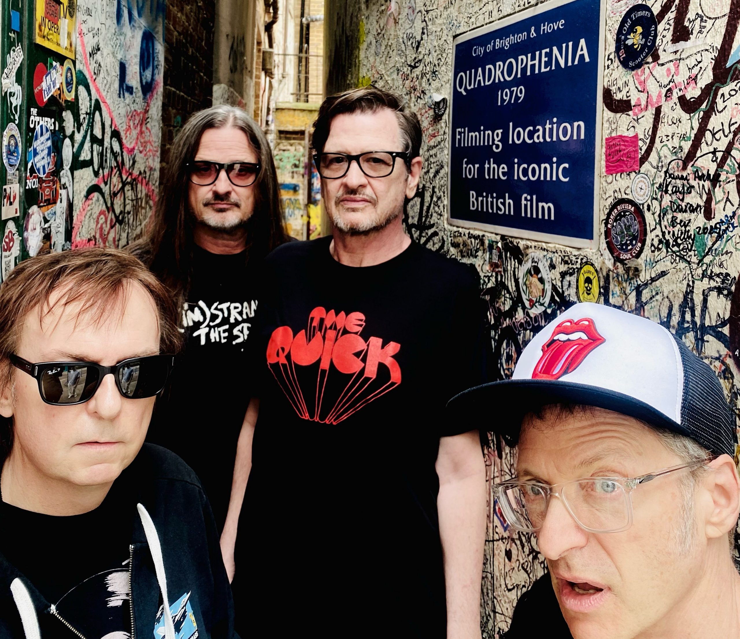 Redd Kross vuelven a nuestro país con una gira española en mayo de 2026. En total, siete conciertos en salas una vez celebrados sus 45 años