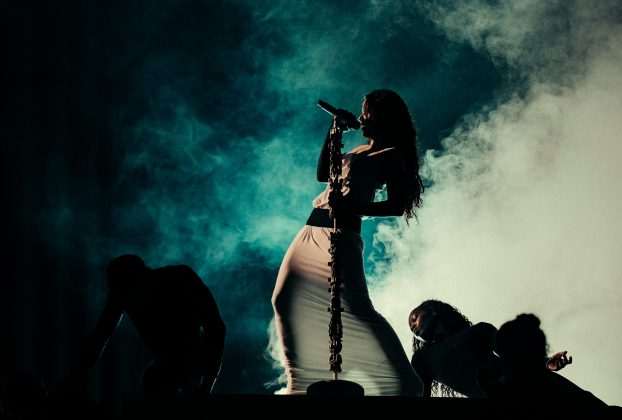 Crónica del concierto de Rosalía en el Movistar Arena de Madrid el lunes 30 de marzo de 2026 dentro de su extensa gira mundial 'Lux Tour'