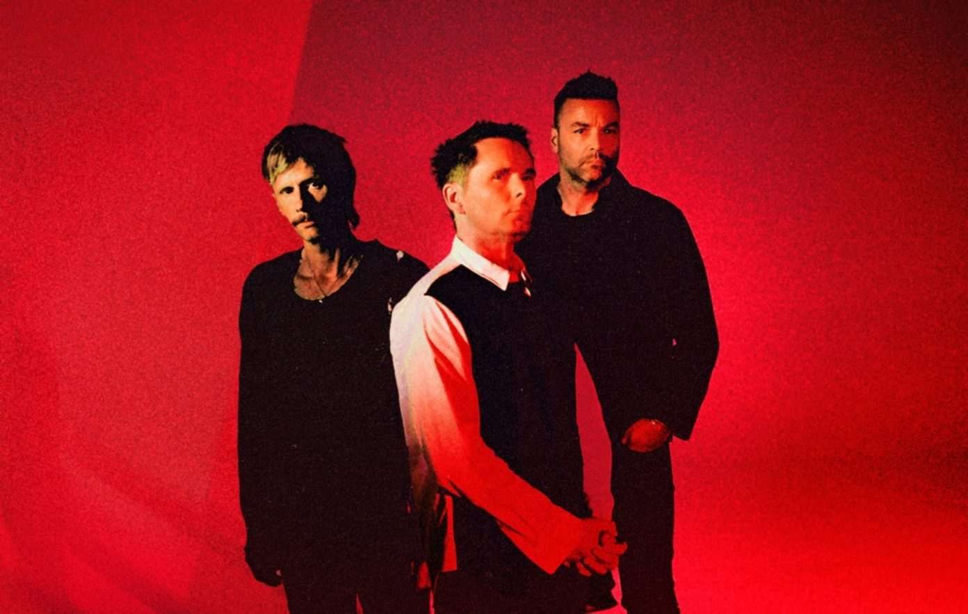 Muse publicará nuevo disco el 26 de junio con el título de 'The wow! Signal'. Este anuncio llega con un nuevo sencillo titulado 'Be with you'
