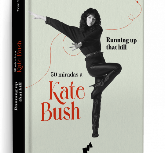 El próximo 16 de marzo llega a las librerías una nueva biografía coral de Kate Bush titulada 'Running up that hill' y escrita por Tom Doyle