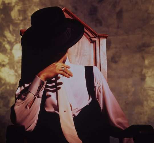 Coincidiendo con el décimo aniversario del fallecimiento de Prince, se publica una nueva canción inédita, con su vídeoclip: 'With this tear'.