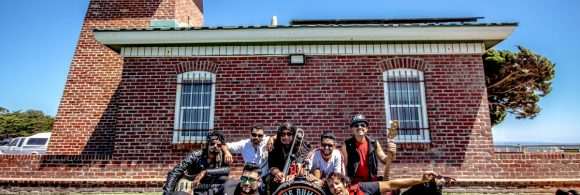 The Rumba Madre presenta 'Candela', un himno festivo contra las energías tóxicas, una invitación a dejar atrás lo negativo y quemarlo