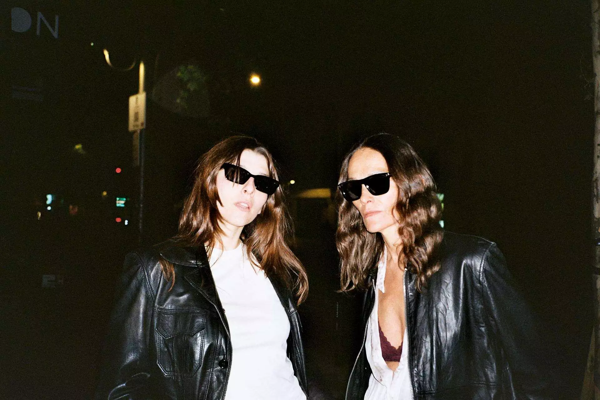 Tras el lanzamiento de su nuevo single, 'Nada', Ona Mafalda presenta ahora el videoclip oficial del tema protagonizado por Laura Ponte.