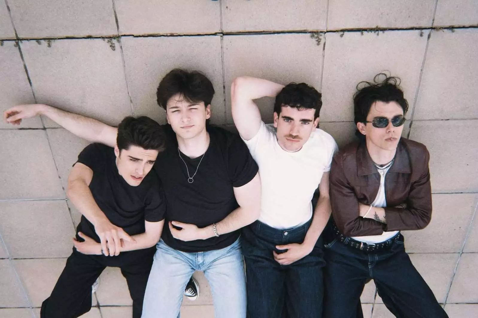 Norte Perdido estrena en exclusiva en Mercadeo Pop su nuevo videoclip, 'Otro planeta'. Otra de las canciones que estarán en próximo disco