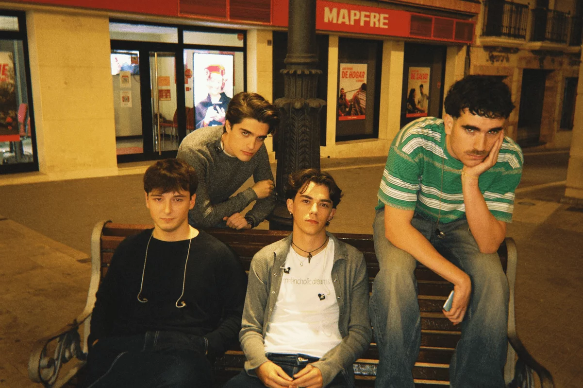 Norte Perdido presenta 'Mejores amigos', otro de los adelantos de su nuevo álbum, como siempre con muchas guitarras sin olvidar las melodías