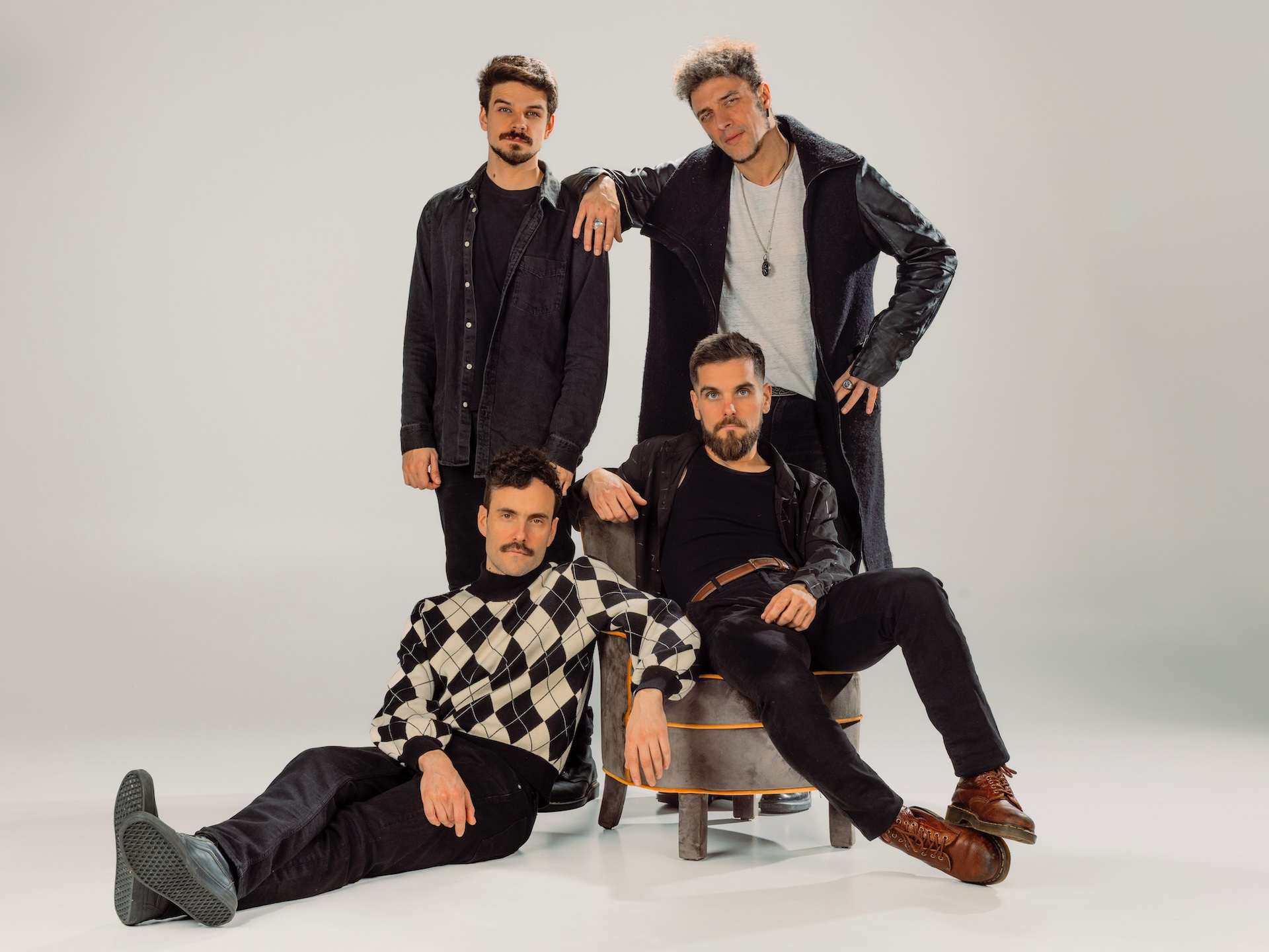 Shinova presenta 'La Tormenta Perfecta', un EP de cuatro capítulos que utiliza la música y el lenguaje audiovisual para narrar una historia