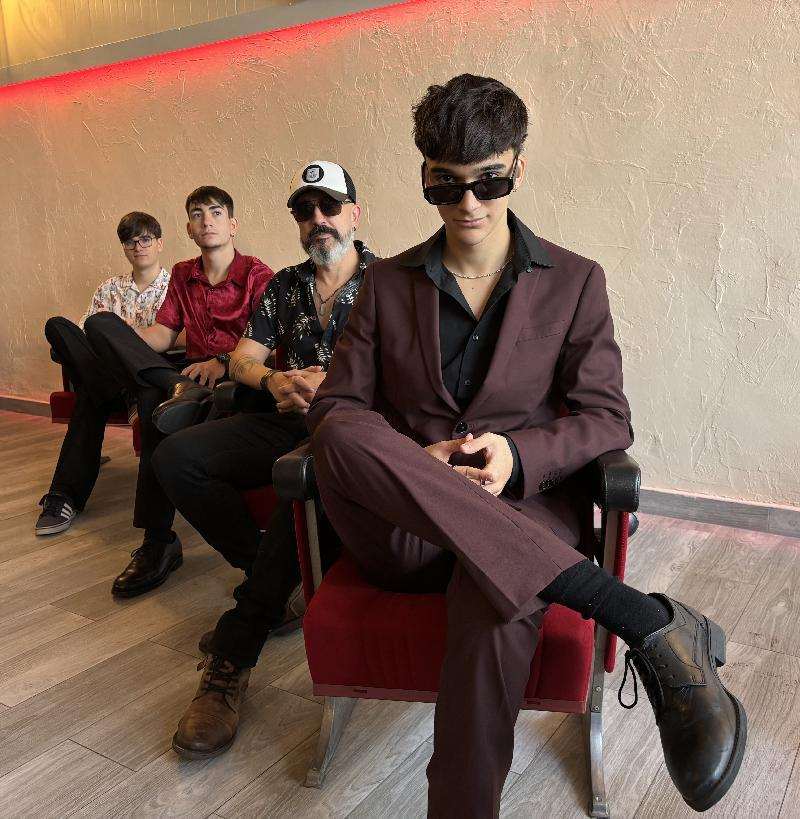 'Brillaremos' es el nuevo videoclip de Eyelet, que ya puedes ver en exclusiva en Mercadeo Pop antes de su estreno oficial en plataformas.