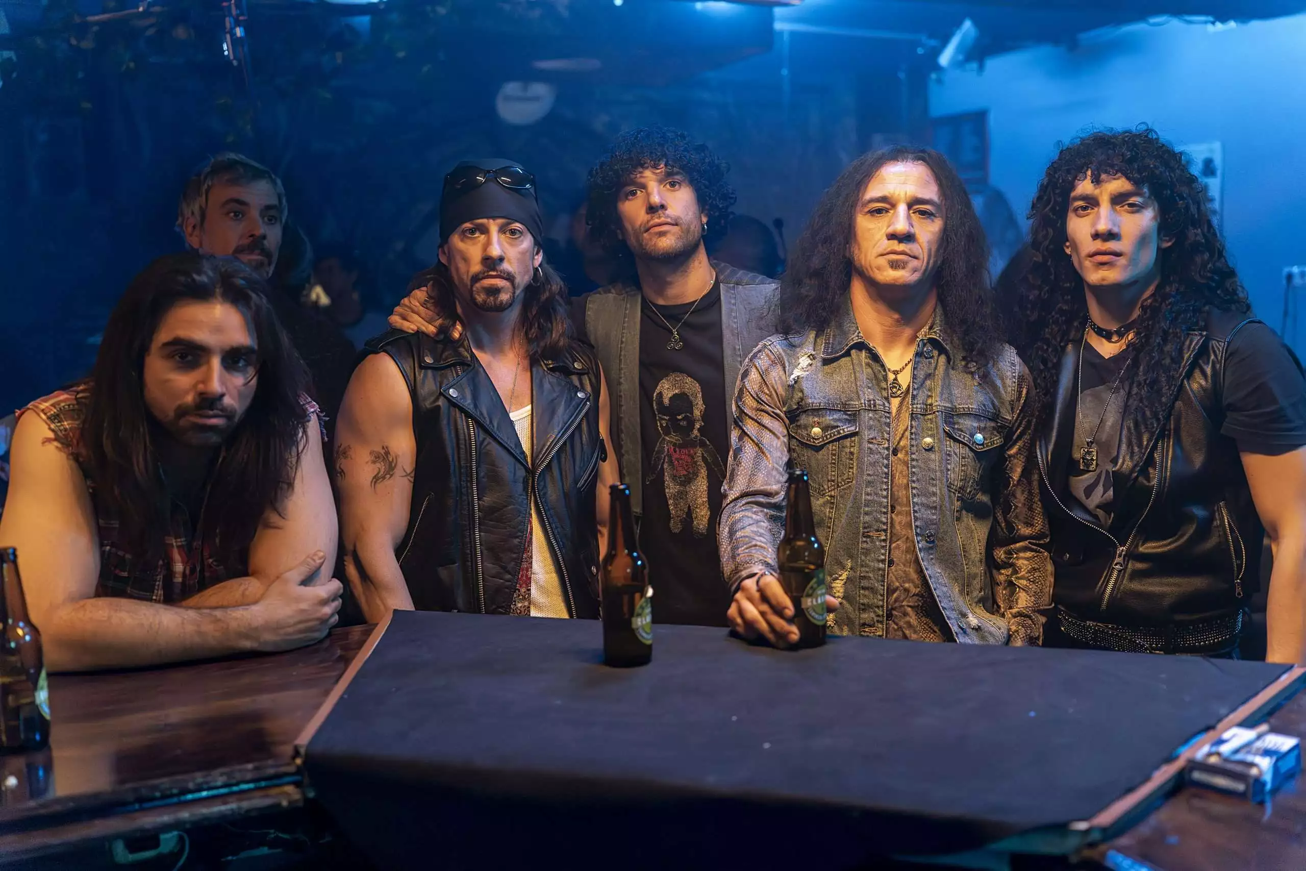 Tráiler oficial de 'Fiesta pagana', la película de próximo estreno en cines que cuenta la trayectoria de la banda de rock Mago de Oz.