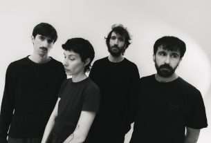 Viva Belgrado regresa con 'Un andalucito más', primer single de su próximo nuevo disco, 'Mientras el Guadalquivir fluye y fluye y fluye'