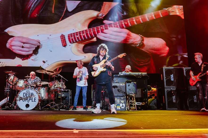 Rictchie Blackmore ha vuelto a tocar con Deep Purple 33 años después de la última vez en el Jones Beach Amphitheater de Wantagh (Nueva York)