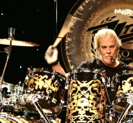 ZZ Top ha confirmado este martes la muerte a los 77 años de Frank Beard, batería y miembro original de la banda durante más de medio siglo.