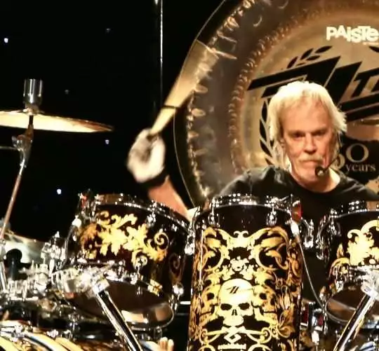 ZZ Top ha confirmado este martes la muerte a los 77 años de Frank Beard, batería y miembro original de la banda durante más de medio siglo.