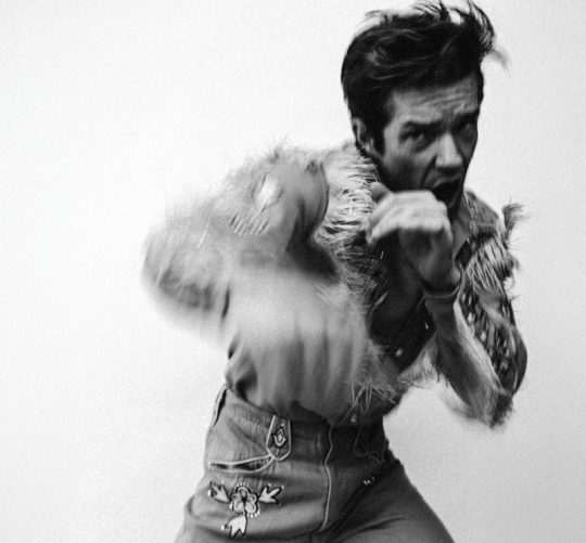 Brandon Flowers lanza 'Thrasher', su primer disco en solitario al margen de The Killers en más de una década, grabado en Nashville