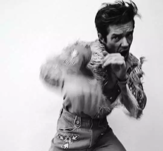 Brandon Flowers lanza 'Thrasher', su primer disco en solitario al margen de The Killers en más de una década, grabado en Nashville
