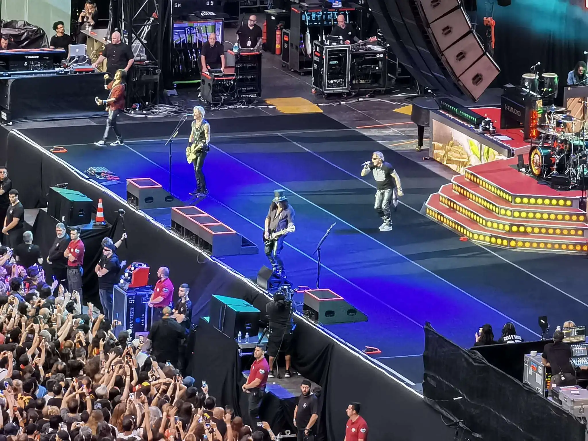 ¿Y qué hacemos cuando Axl Rose y Jon Bon Jovi dejan de cantar?