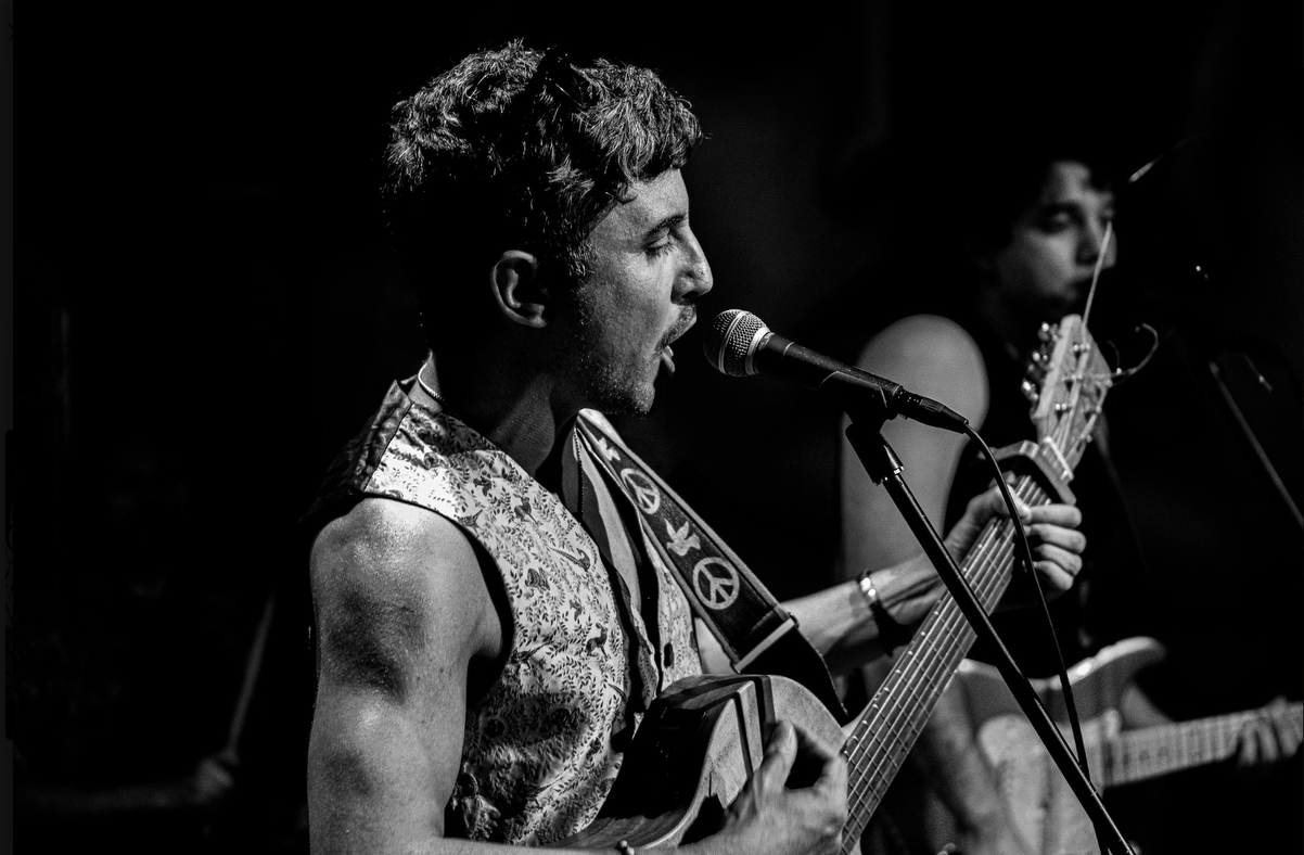 LAVIC regresa con 'Verdades verdaderas', su nuevo single, un nuevo himno guitarrero sin filtros, ya disponible en todas las plataformas digitales