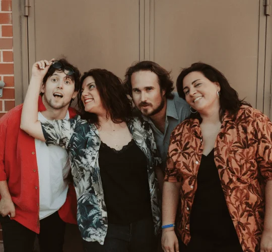 Karlan estrena en Mercadeo Pop el videoclip de 'MariCarmen', uno de los temas más enérgicos de 'Digan lo que digan', su segundo álbum.