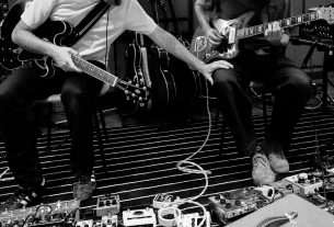 Vetusta Morla presenta 'Si vuelves', un regreso que parte de la esencia para imaginar el futuro. Primer single de su próximo disco de estudio