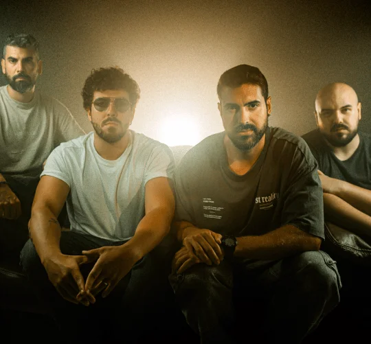 Wakame presenta el videoclip de 'Abrazos al fallo', su nuevo single y segundo adelanto de La Provincia, próximo álbum de la banda murciana.