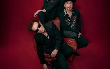 Las canciones de U2 hay que escucharlas desde una futura nostalgia indescifrable con cierta promesa de redención: 'The greaest show on Earth'